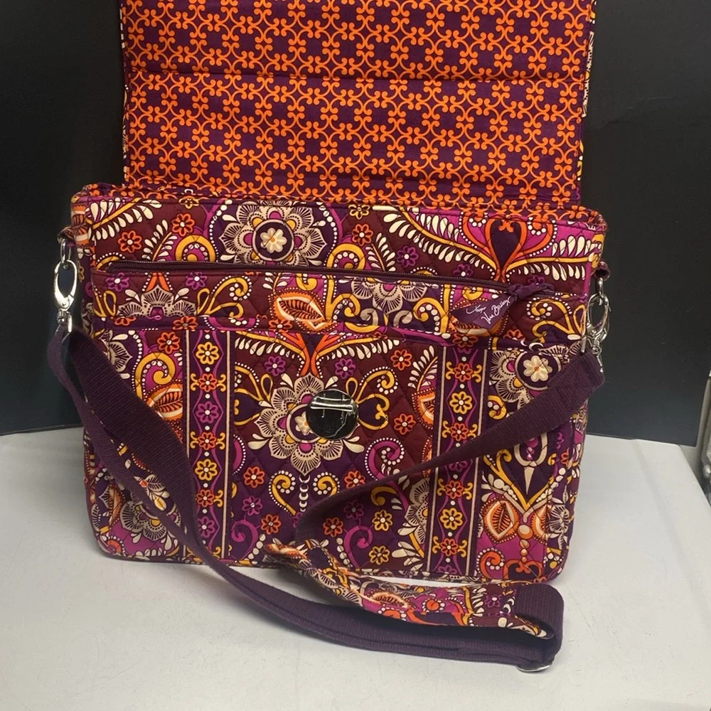 Vera Bradley Safari Sunset Messenger Crossbody Shoulder Bag